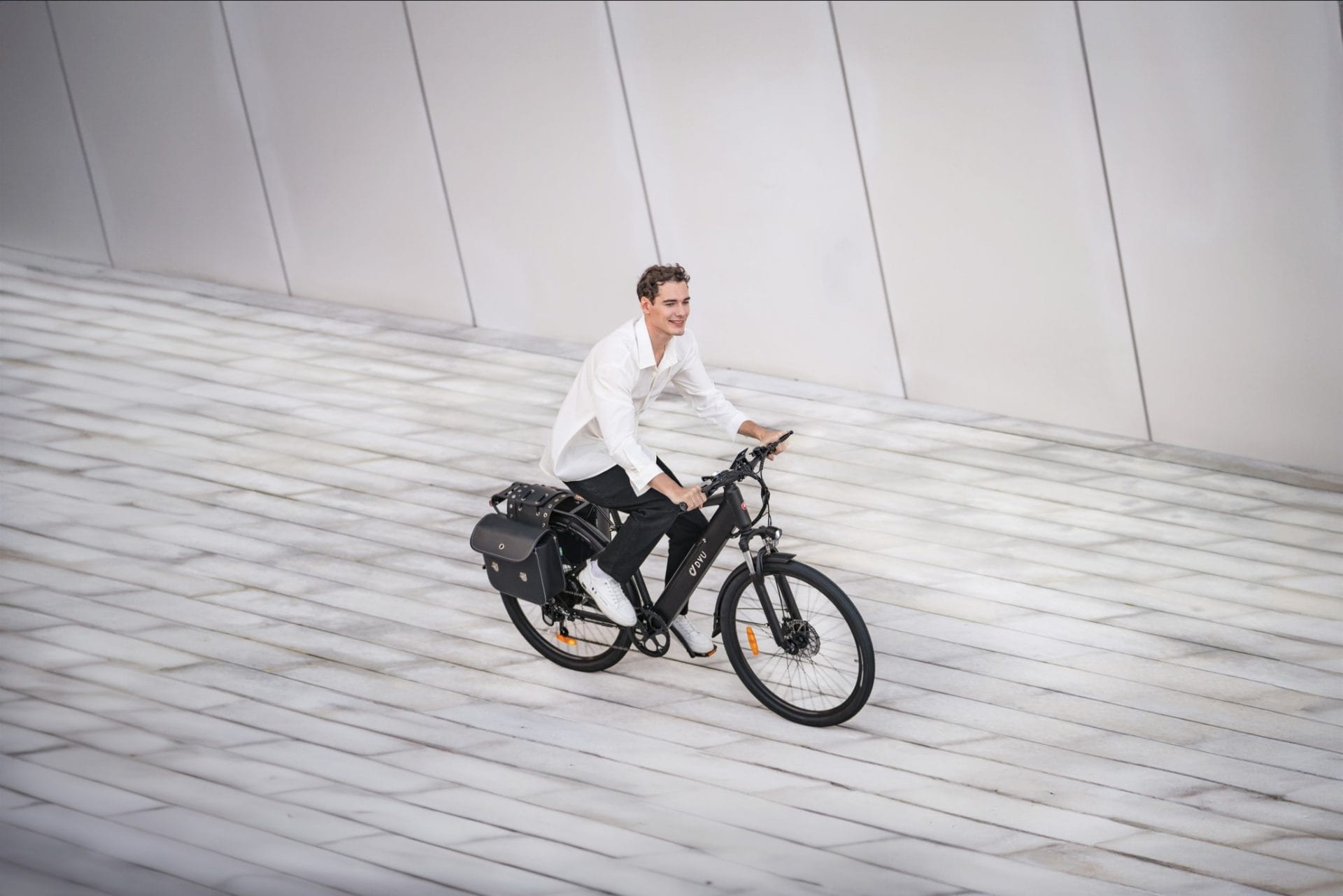 De Eco-Cheatcode: Hoe e-bikes je ecologische voetafdruk meer verkleinen dan het openbaar vervoer 3 De Eco-Cheatcode: Hoe e-bikes je ecologische voetafdruk meer verkleinen dan het openbaar vervoer 3