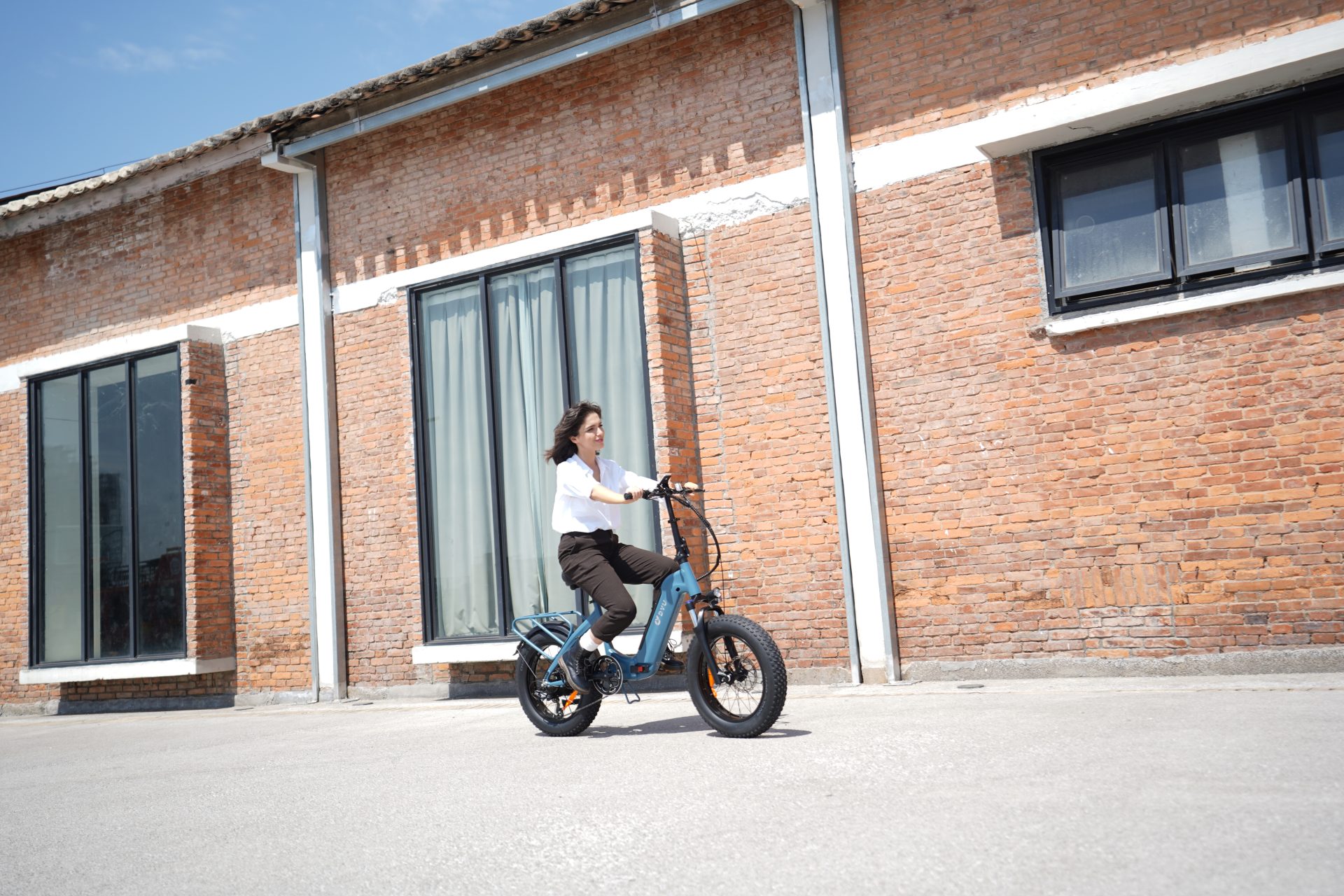 Beste Elektrische Fietsen UK 2025: Hoogst Beoordeelde Woon-werk-, Opvouwbare & Fat-Tire Modellen (Expert Getest) 2