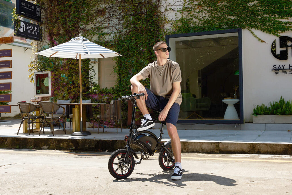 Hoe u uw gebruikte e-bike in het Verenigd Koninkrijk verkoopt: een stapsgewijze handleiding voor maximaal winst 1 Hoe u uw gebruikte e-bike in het Verenigd Koninkrijk verkoopt: een stapsgewijze handleiding voor maximaal winst 1